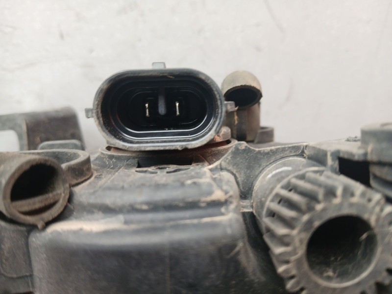 Recambio de faro antiniebla izquierdo para audi a4 b7 avant (8ed) 2.0 tdi referencia OEM IAM 89210613 VALEO 2 PINES