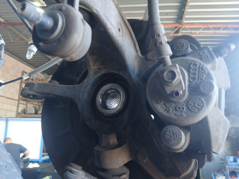 Recambio de mangueta delantera izquierda para seat ibiza iv sc (6j1, 6p5) 1.6 tdi referencia OEM IAM   