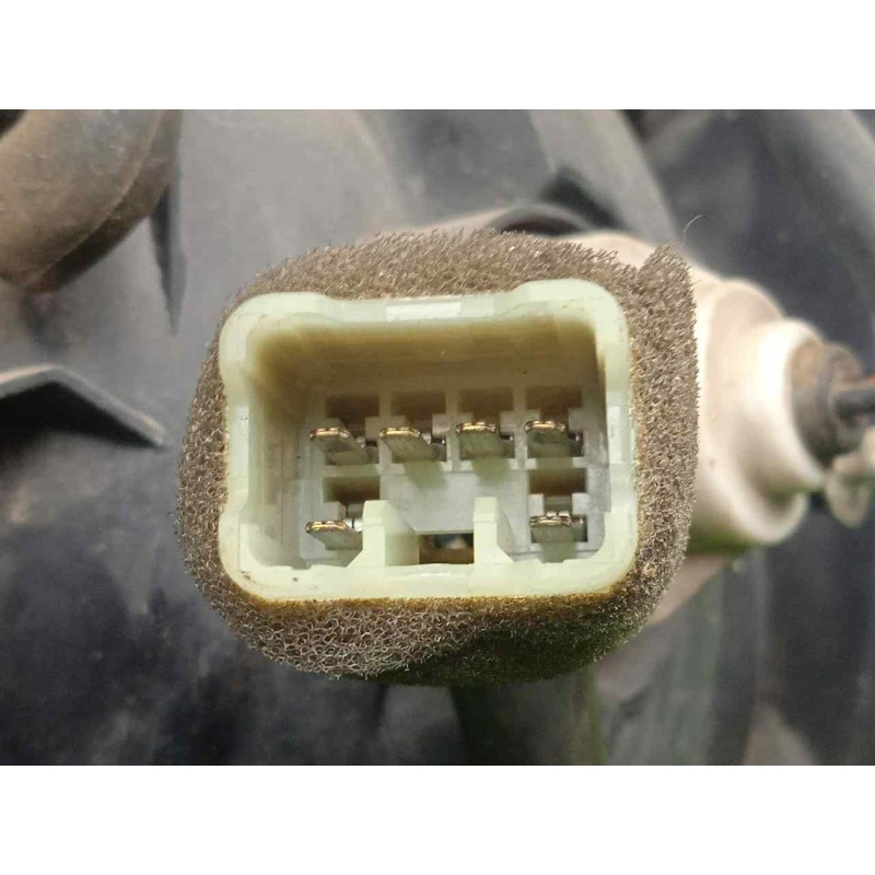 Recambio de piloto trasero izquierdo para kia carnival 2.9 turbodiesel cat referencia OEM IAM  99-01 