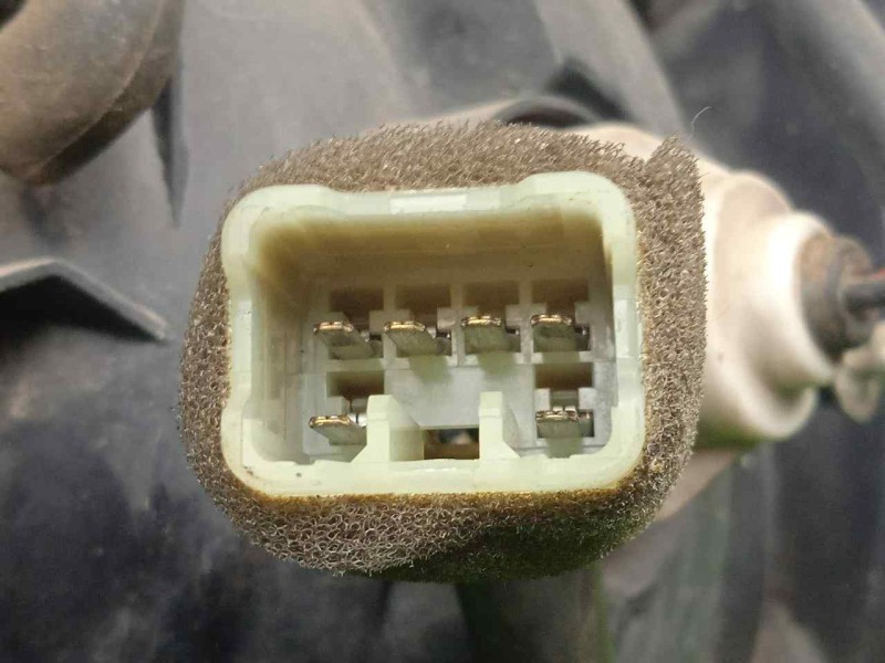 Recambio de piloto trasero izquierdo para kia carnival 2.9 turbodiesel cat referencia OEM IAM  99-01 