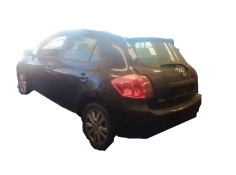 toyota auris (_e15_) del año 2007 2