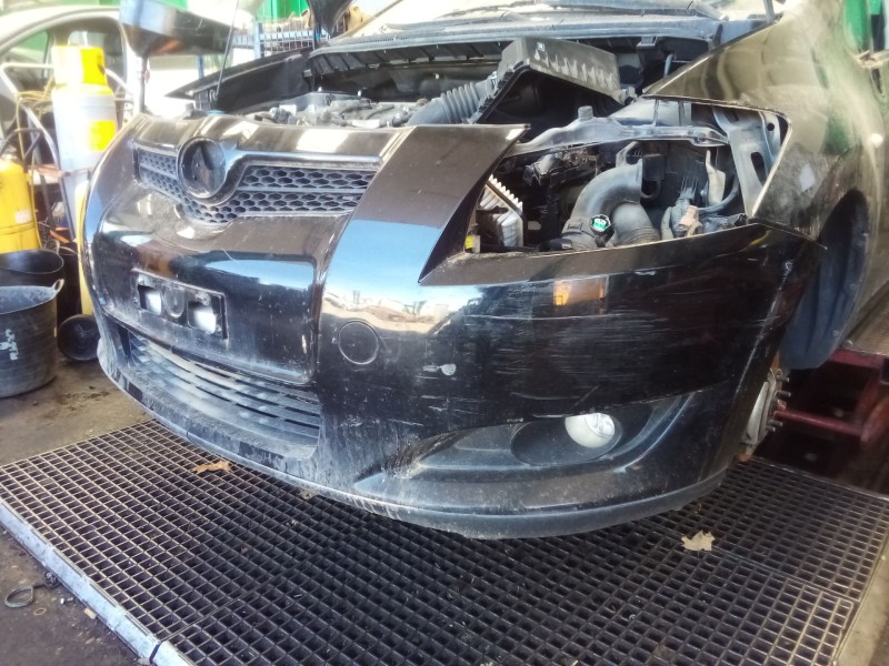 Recambio de paragolpes delantero para toyota auris (_e15_) 1.6 (zre151_) referencia OEM IAM   