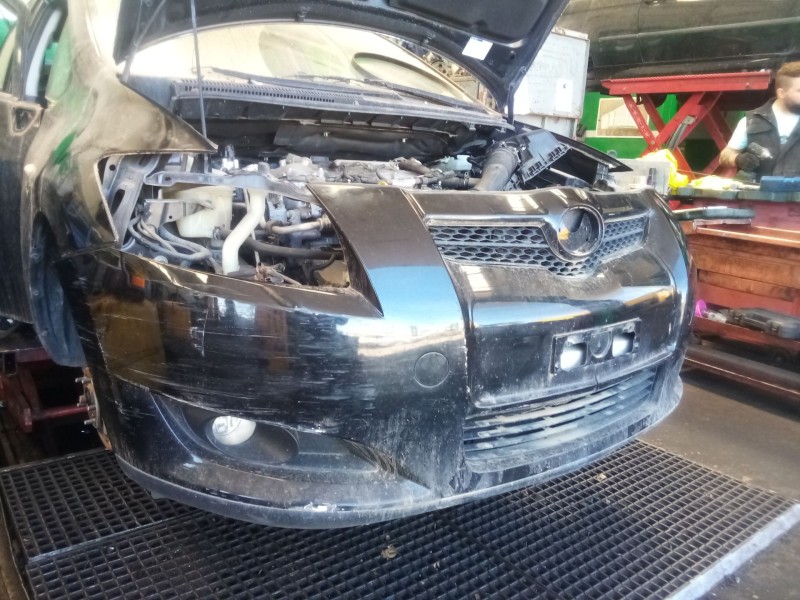 Recambio de paragolpes delantero para toyota auris (_e15_) 1.6 (zre151_) referencia OEM IAM   