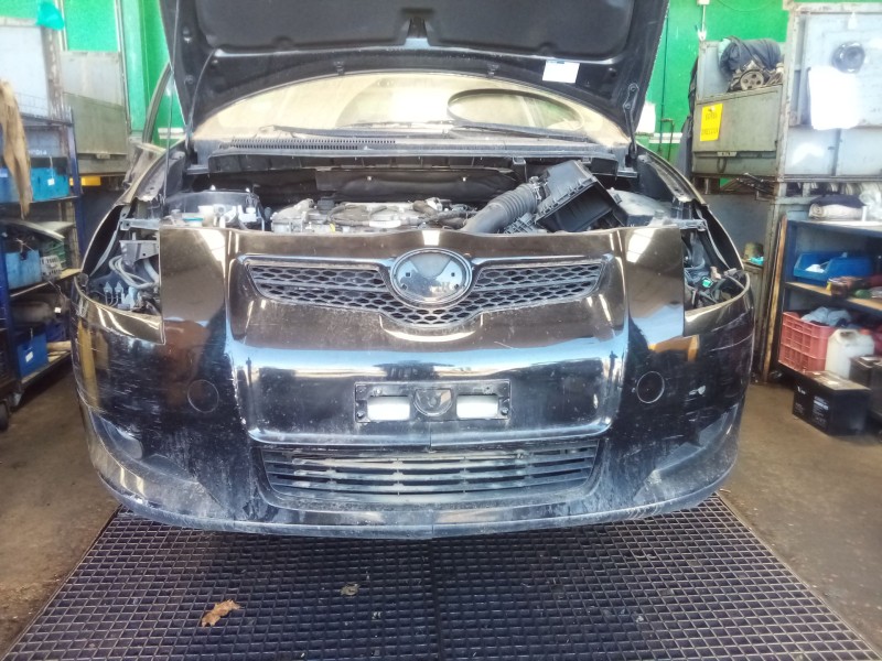 Recambio de paragolpes delantero para toyota auris (_e15_) 1.6 (zre151_) referencia OEM IAM   