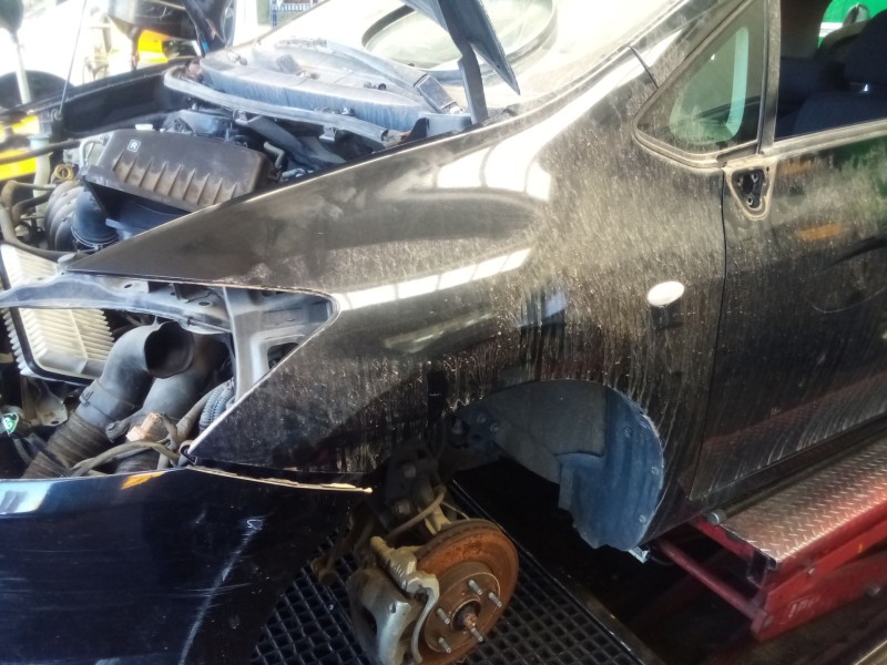 Recambio de aleta delantera izquierda para toyota auris (_e15_) 1.6 (zre151_) referencia OEM IAM   