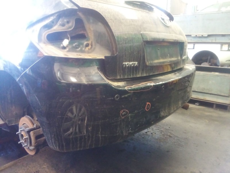 Recambio de paragolpes trasero para toyota auris (_e15_) 1.6 (zre151_) referencia OEM IAM   