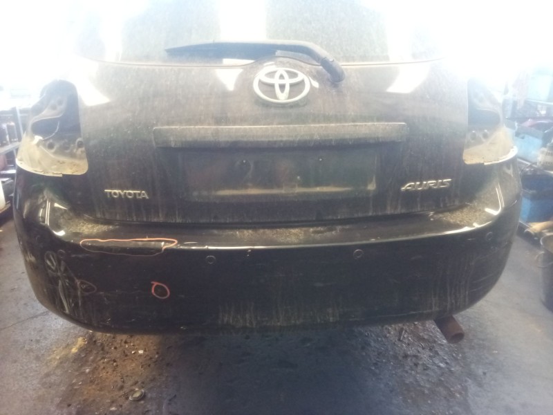 Recambio de paragolpes trasero para toyota auris (_e15_) 1.6 (zre151_) referencia OEM IAM   