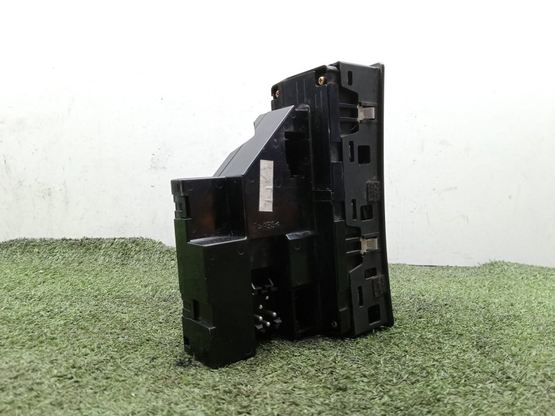 Recambio de mando elevalunas delantero izquierdo para bmw x5 (e53) 3.0 i referencia OEM IAM 6925695 4.BOTONES 