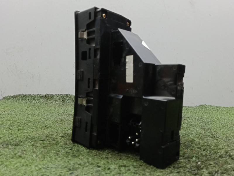 Recambio de mando elevalunas delantero derecho para bmw x5 (e53) 3.0 i referencia OEM IAM 6925697 1.BOTON 