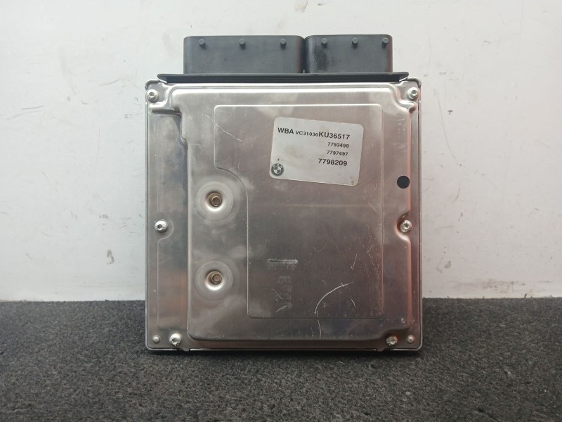 Recambio de centralita motor uce para bmw 3 (e90) 320 d referencia OEM IAM 7797497 - LFDNR1251 - ORDNR167671 - 7798209 - KU36517