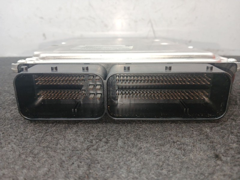 Recambio de centralita motor uce para bmw 3 (e90) 320 d referencia OEM IAM 7797497 - LFDNR1251 - ORDNR167671 - 7798209 - KU36517