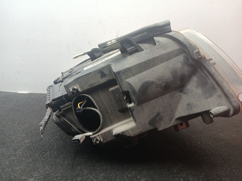 Recambio de faro izquierdo para bmw 3 (e90) 320 d referencia OEM IAM 631171616679 - 6261310000 ZKW 11PINES - XENON