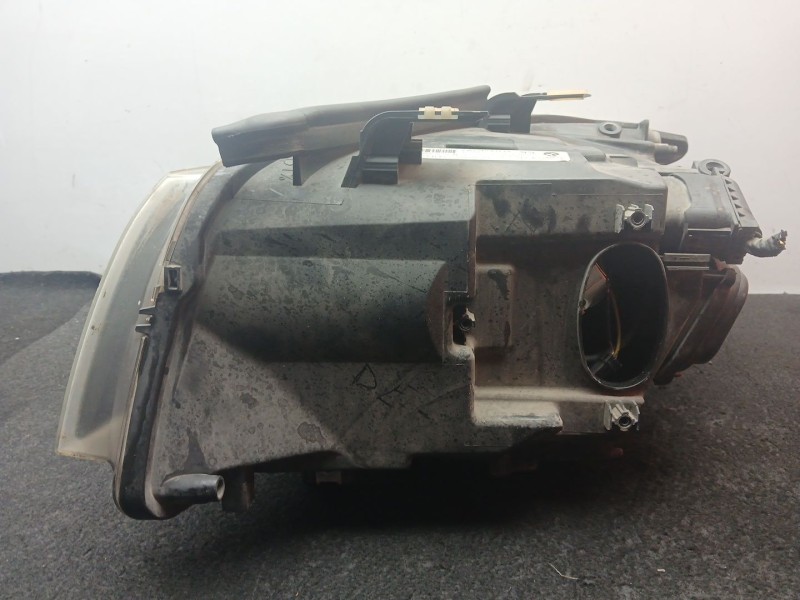 Recambio de faro derecho para bmw 3 (e90) 320 d referencia OEM IAM 631169427389 - 6261400000 ZKW 11 PINES - XENON
