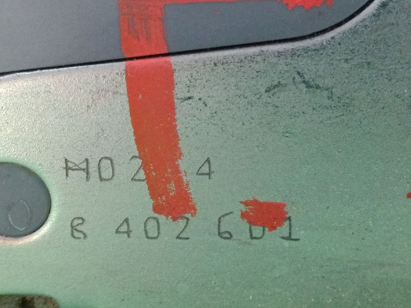 Recambio de cerradura puerta trasera izquierda para bmw x5 (e53) 3.0 i referencia OEM IAM 8402601 7.PINES 