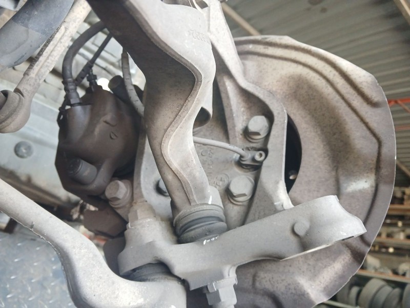 Recambio de mangueta delantera izquierda para bmw 3 (e90) 320 d referencia OEM IAM   