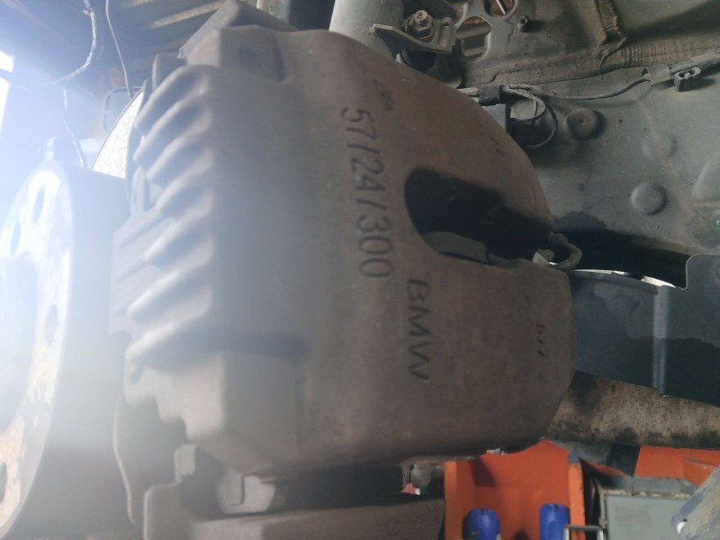Recambio de pinza freno delantera izquierda para bmw 3 (e90) 320 d referencia OEM IAM   