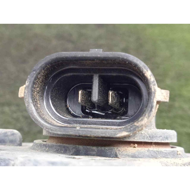 Recambio de faro antiniebla izquierdo para nissan qashqai (j10) 2.0 dci turbodiesel cat referencia OEM IAM 261558990A  