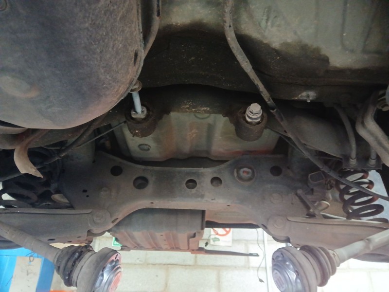 Recambio de puente trasero para bmw 3 (e90) 320 d referencia OEM IAM   