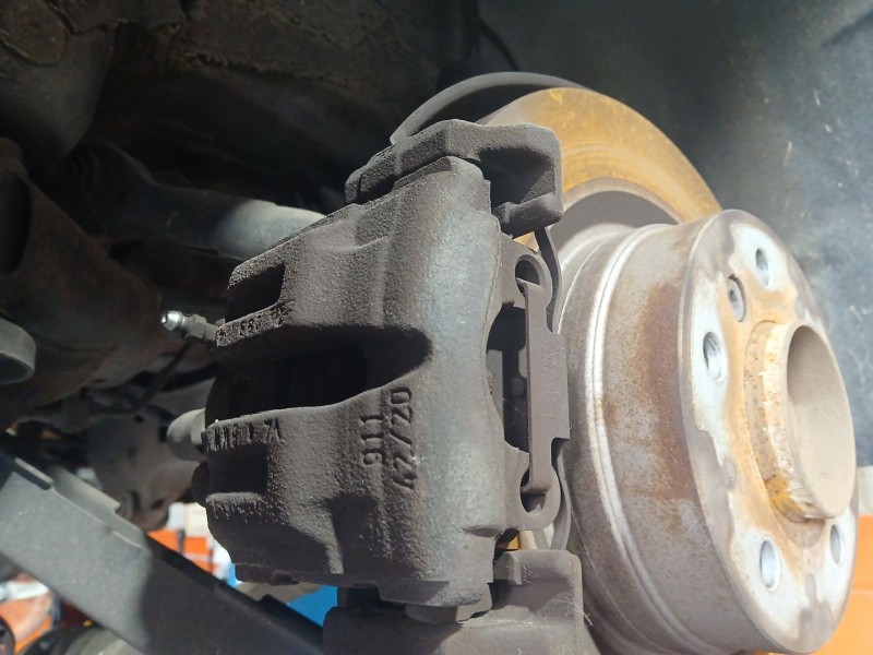 Recambio de pinza freno trasera izquierda para bmw 3 (e90) 320 d referencia OEM IAM   
