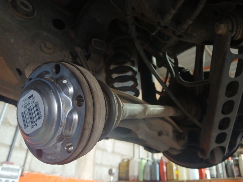 Recambio de transmision trasera izquierda para bmw 3 (e90) 320 d referencia OEM IAM   