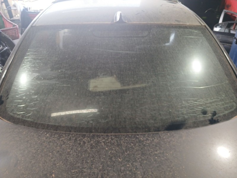 Recambio de luna trasera para bmw 3 (e90) 320 d referencia OEM IAM   