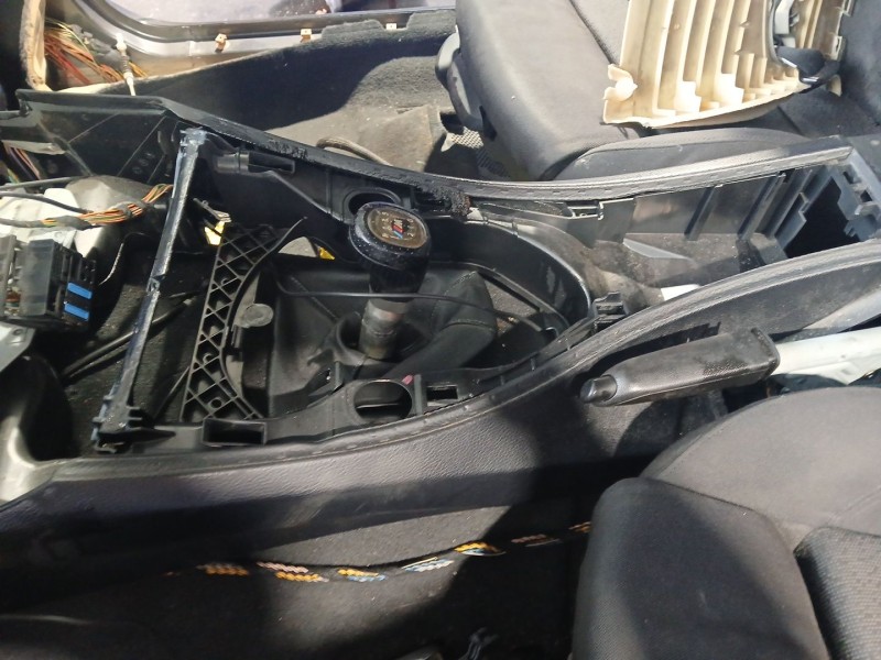 Recambio de palanca cambio para bmw 3 (e90) 320 d referencia OEM IAM   