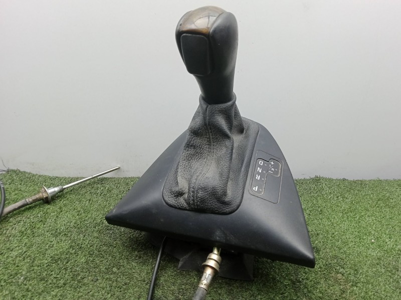 Recambio de palanca cambio para bmw x5 (e53) 3.0 i referencia OEM IAM 6751225 CON.VARILLAJE - AUTOMATICO 