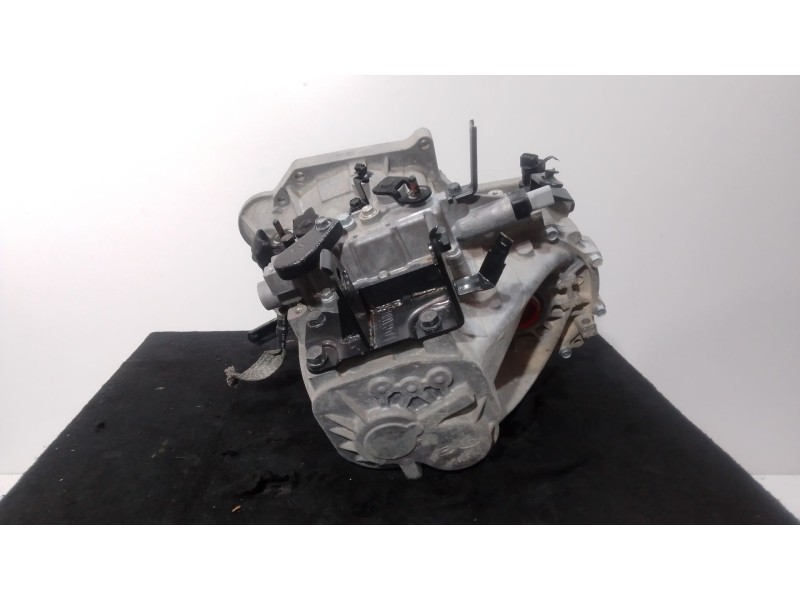 Recambio de caja cambios para kia cerato i sedán (ld) 1.6 referencia OEM IAM  5 VELOCIDADES MANUAL