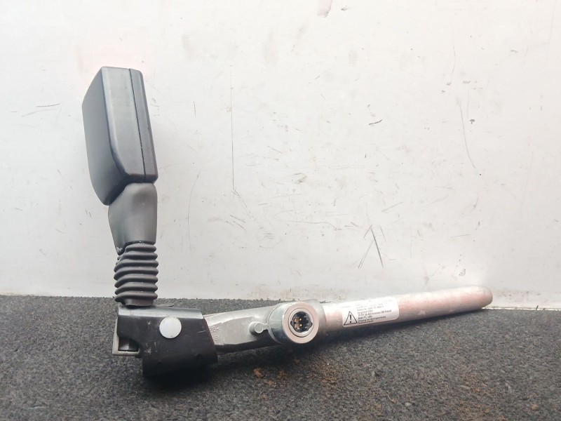 Recambio de enganche cinturon trasero izquierdo para bmw 3 (e90) 320 d referencia OEM IAM 3052787  2 PINES