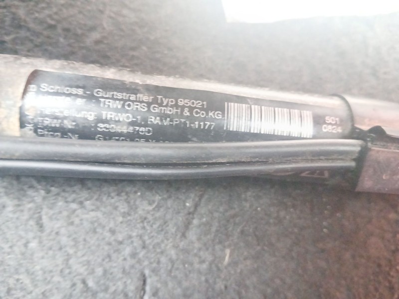 Recambio de enganche cinturon delantero izquierdo para bmw 3 (e90) 320 d referencia OEM IAM 33040940C TRW 4 PINES