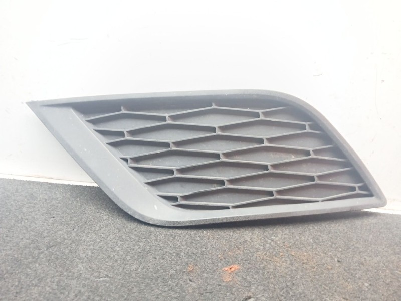 Recambio de rejilla paragolpes izquierda para seat ibiza iv sc (6j1, 6p5) 1.6 tdi referencia OEM IAM 6J0853665E  