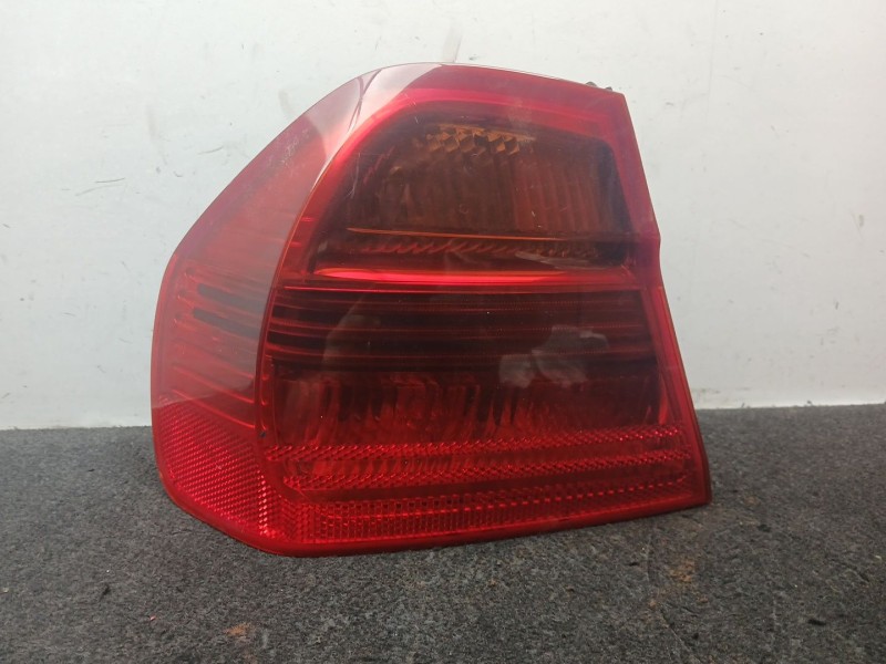Recambio de piloto trasero izquierdo para bmw 3 (e90) 320 d referencia OEM IAM 6937457  5 PINES - HALOGENO