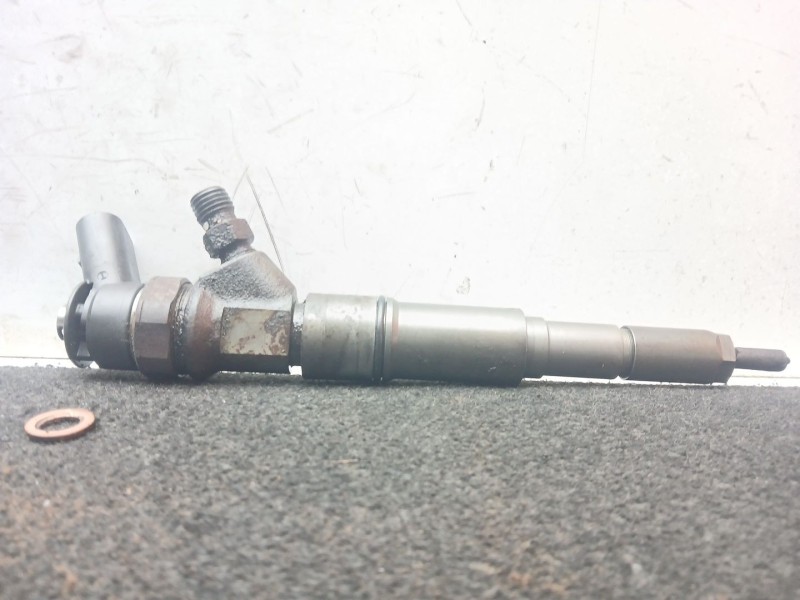 Recambio de inyector para bmw 3 (e90) 320 d referencia OEM IAM 0445110216 - 7793836 BOSCH 