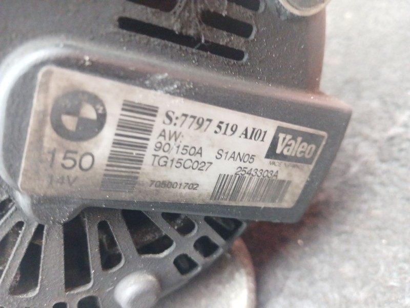 Recambio de alternador para bmw 3 (e90) 320 d referencia OEM IAM 7797519AI01 - TG15C027 - 2543303A VALEO 150AMP