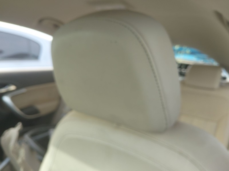 Recambio de asiento delantero izquierdo para opel insignia a (g09) 1.6 cdti (68) referencia OEM IAM   CUERO BEIGE