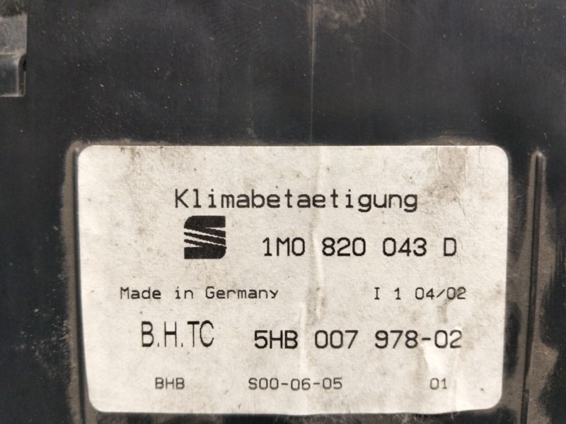 Recambio de mando climatizador para seat leon (1m1) 1.6 16 v referencia OEM IAM   