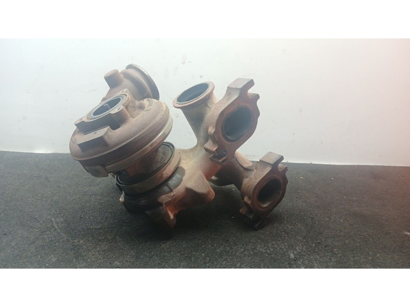 Recambio de turbocompresor para mercedes-benz atego 1321 ls 4x2 referencia OEM IAM 611554702A  