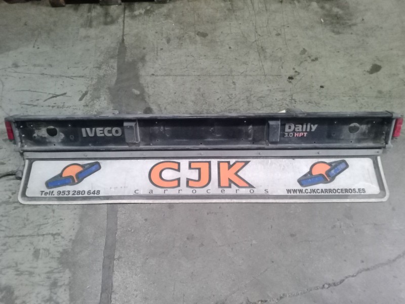 Recambio de paragolpes trasero para iveco daily iii caja/chasis 35 c 17, 35 s 17 referencia OEM IAM SIN REFERENCIA  