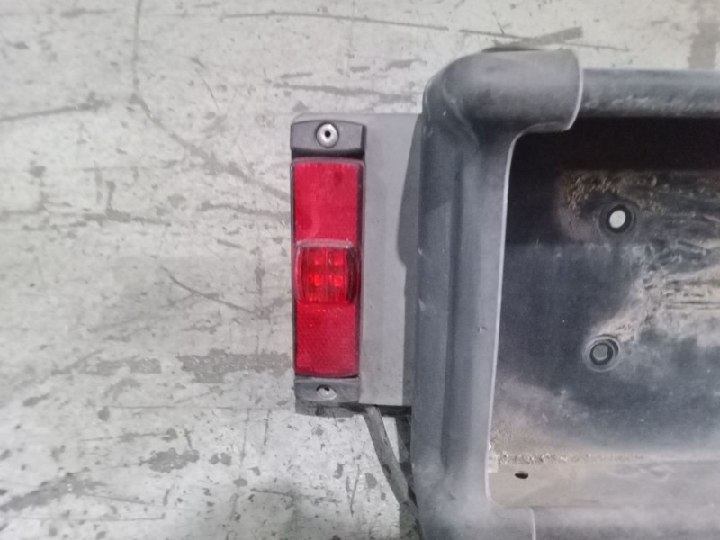 Recambio de paragolpes trasero para iveco daily iii caja/chasis 35 c 17, 35 s 17 referencia OEM IAM SIN REFERENCIA  