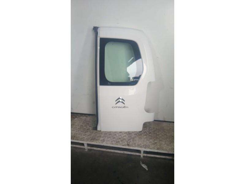 Recambio de porton trasero derecho para citroën berlingo furgoneta/monovolumen (b9) 1.6 hdi 75 referencia OEM IAM  BLANCO 