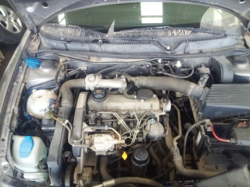 Recambio de motor completo para seat leon (1m1) 1.9 tdi referencia OEM IAM   