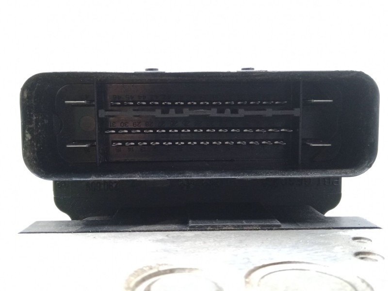 Recambio de abs para dodge caliber 2.0 16v crd cat referencia OEM IAM P05105823AC - 25021203114  