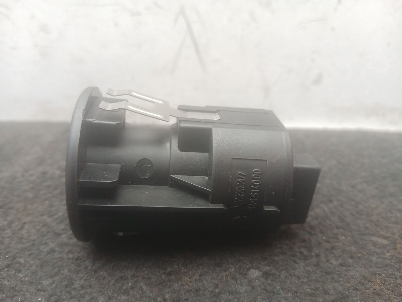 Recambio de interruptor para bmw 3 (e90) 320 d referencia OEM IAM   