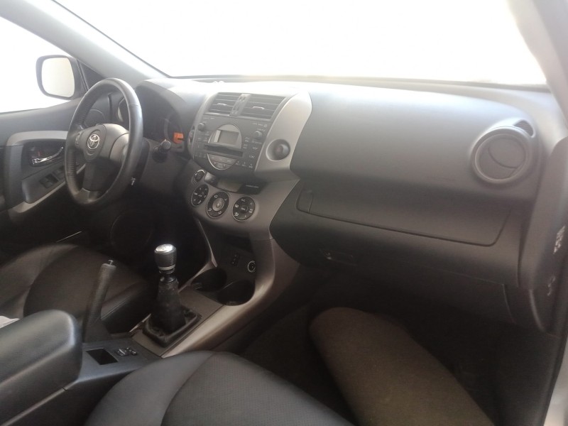 toyota rav 4 iii (_a3_) del año 2008