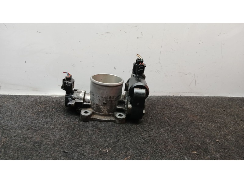 Recambio de caja mariposa para toyota avensis (_t25_) 2.0 d-4d (adt250_) referencia OEM IAM 1923002010 DENSO 