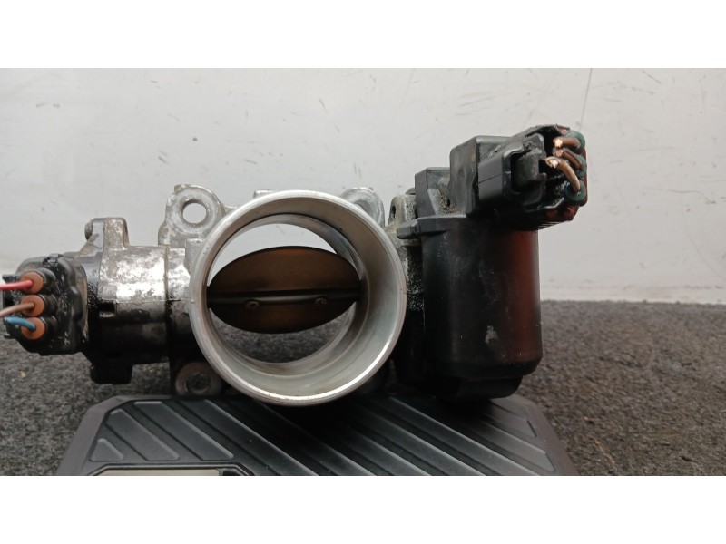 Recambio de caja mariposa para toyota avensis (_t25_) 2.0 d-4d (adt250_) referencia OEM IAM 1923002010 DENSO 