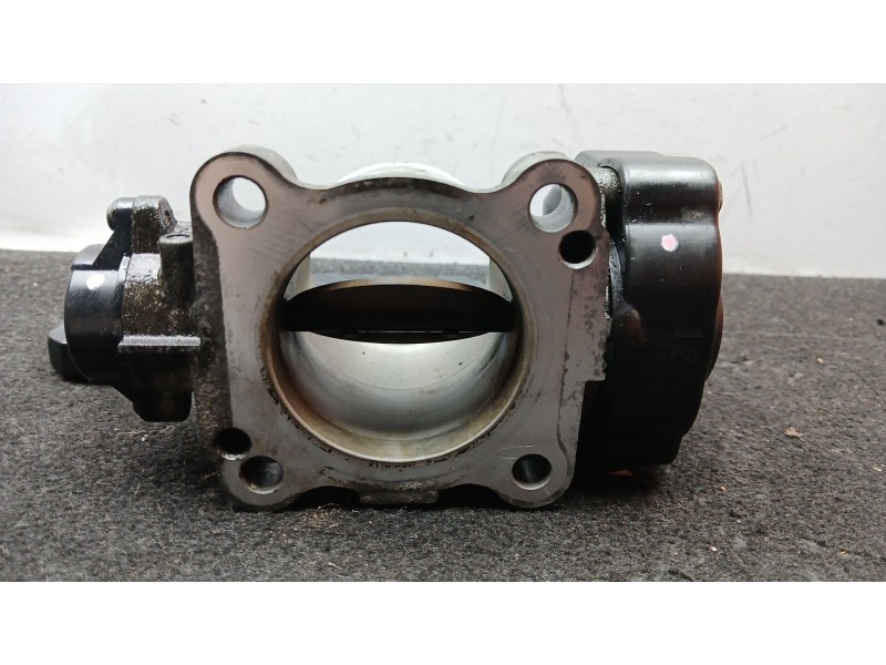 Recambio de caja mariposa para toyota avensis (_t25_) 2.0 d-4d (adt250_) referencia OEM IAM 1923002010 DENSO 