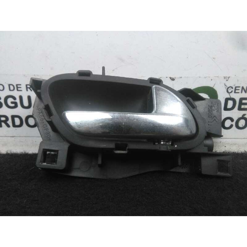 Recambio de maneta interior trasera derecha para peugeot 407 1.6 hdi referencia OEM IAM 96526177VD CROMADA 