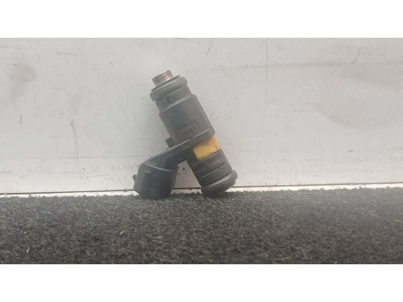 Recambio de inyector para skoda fabia ii (542) 1.4 referencia OEM IAM 036906031AG  