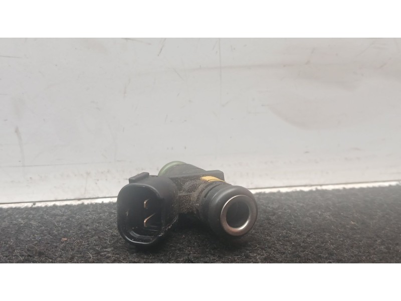 Recambio de inyector para skoda fabia ii (542) 1.4 referencia OEM IAM 036906031AG  